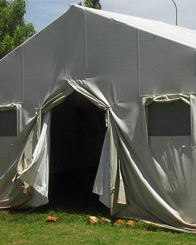 Изготавливаем солдатские палатки в Микуне вместимостью <strong>до 70 человек</strong>